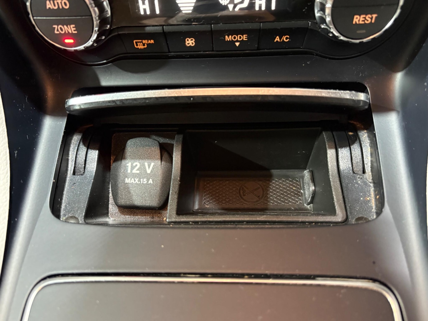 Used Mercedes-Benz A-Class 2018 for sale - 76592430: Photo 21