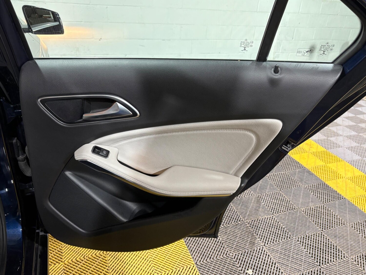 Used Mercedes-Benz A-Class 2018 for sale - 76592430: Photo 54