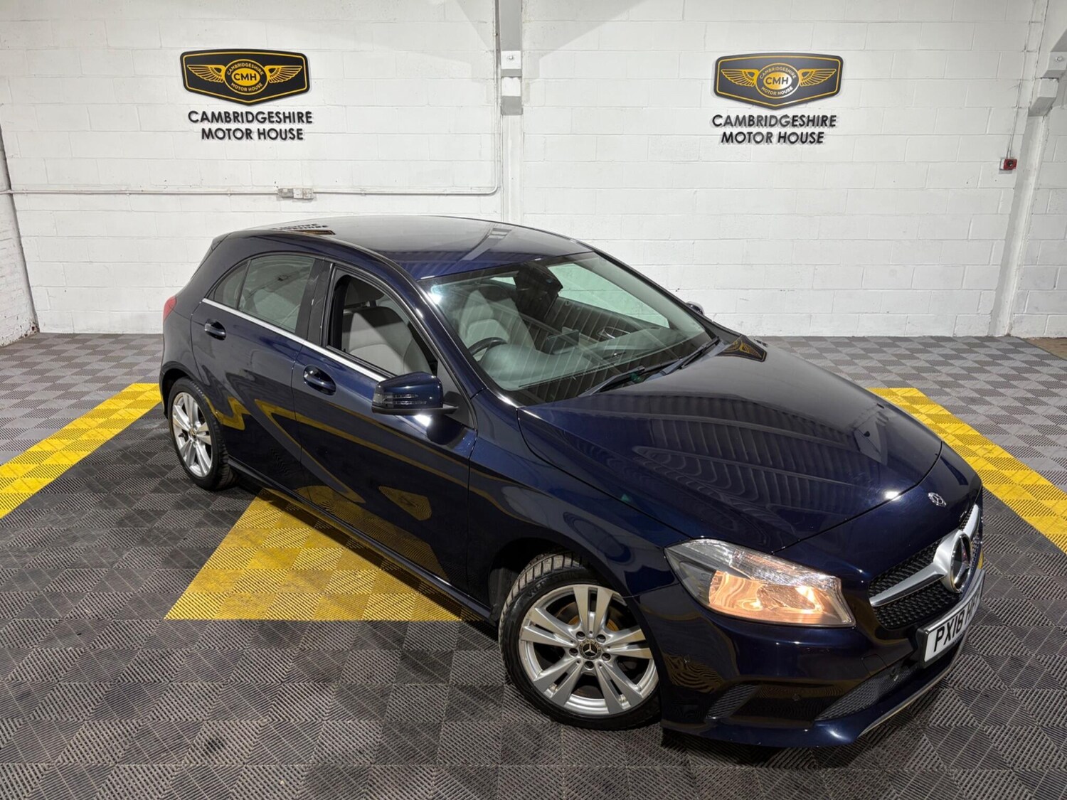 Used Mercedes-Benz A-Class 2018 for sale - 76592430: Photo 62