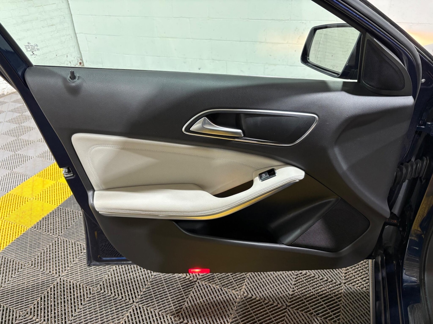 Used Mercedes-Benz A-Class 2018 for sale - 76592430: Photo 71