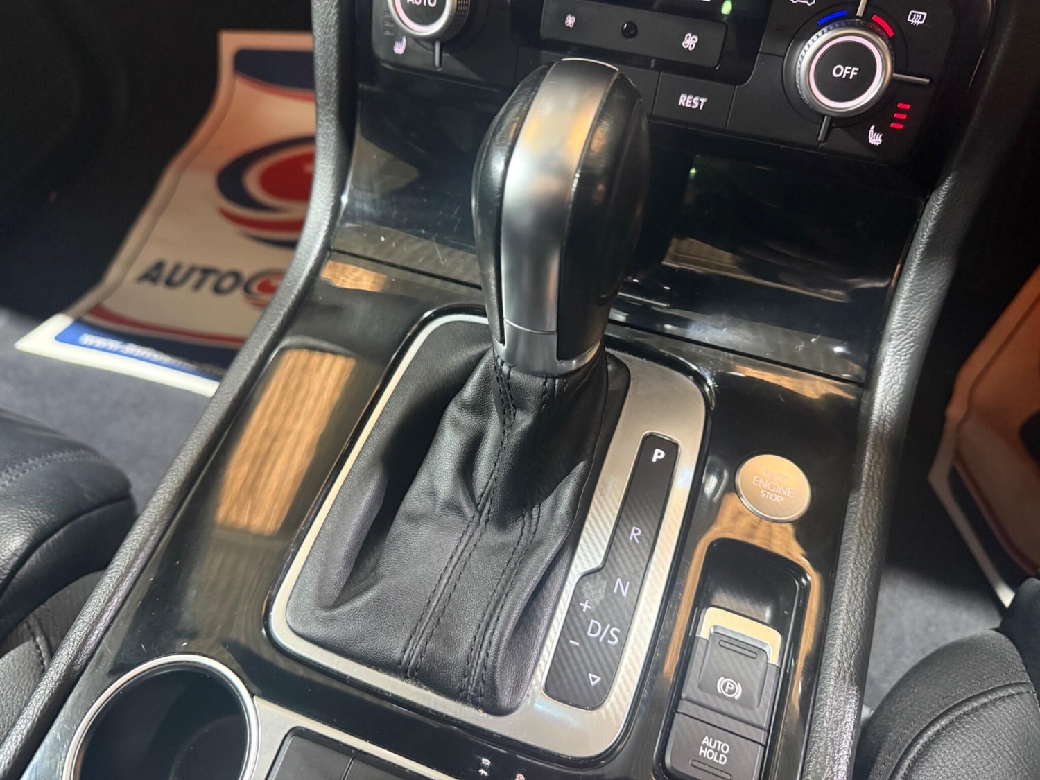 Used Volkswagen Touareg for sale - 78135569: Photo 17