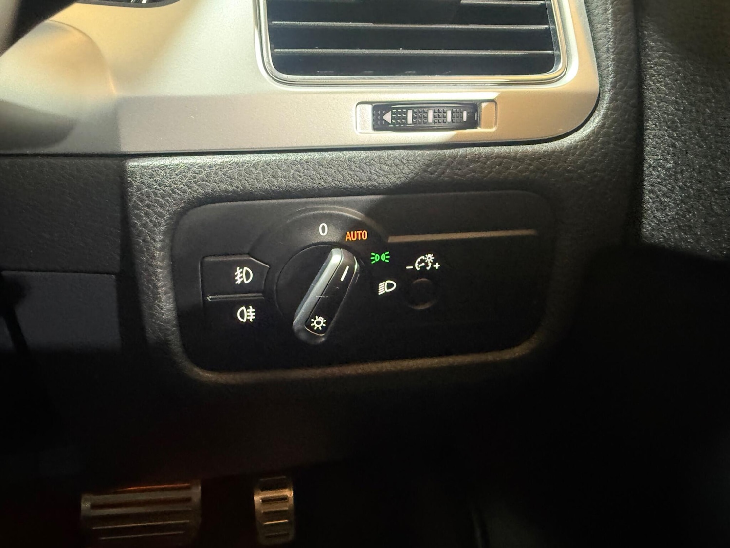 Used Volkswagen Touareg for sale - 78135569: Photo 31