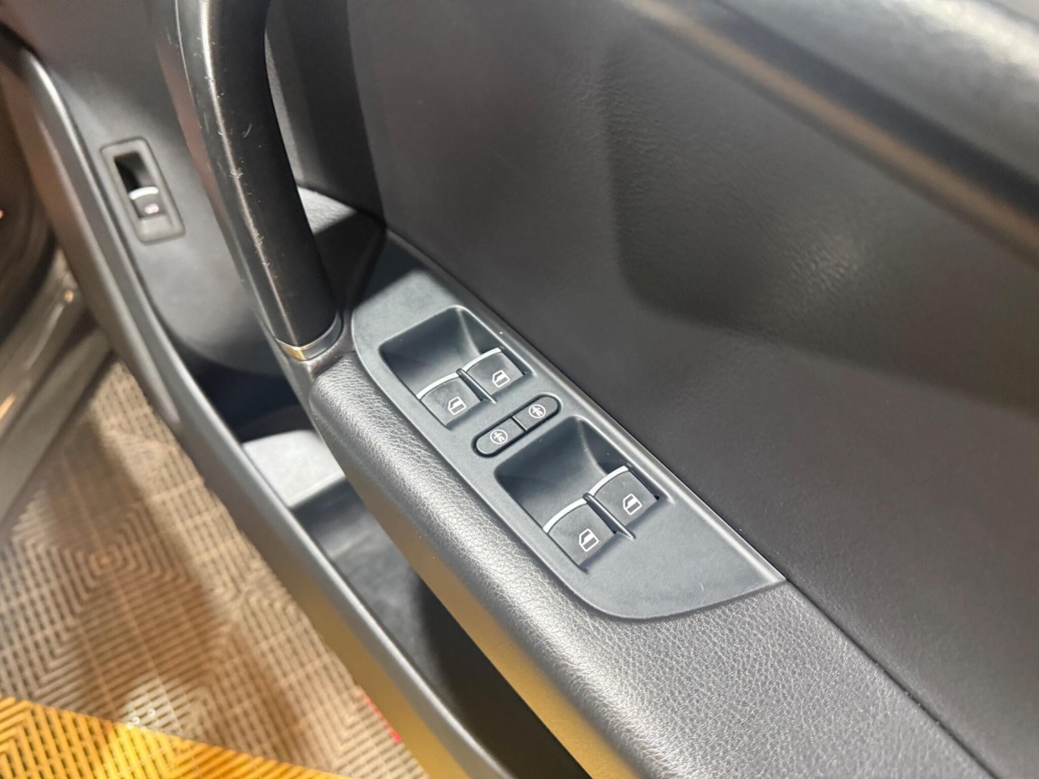 Used Volkswagen Touareg for sale - 78135569: Photo 38