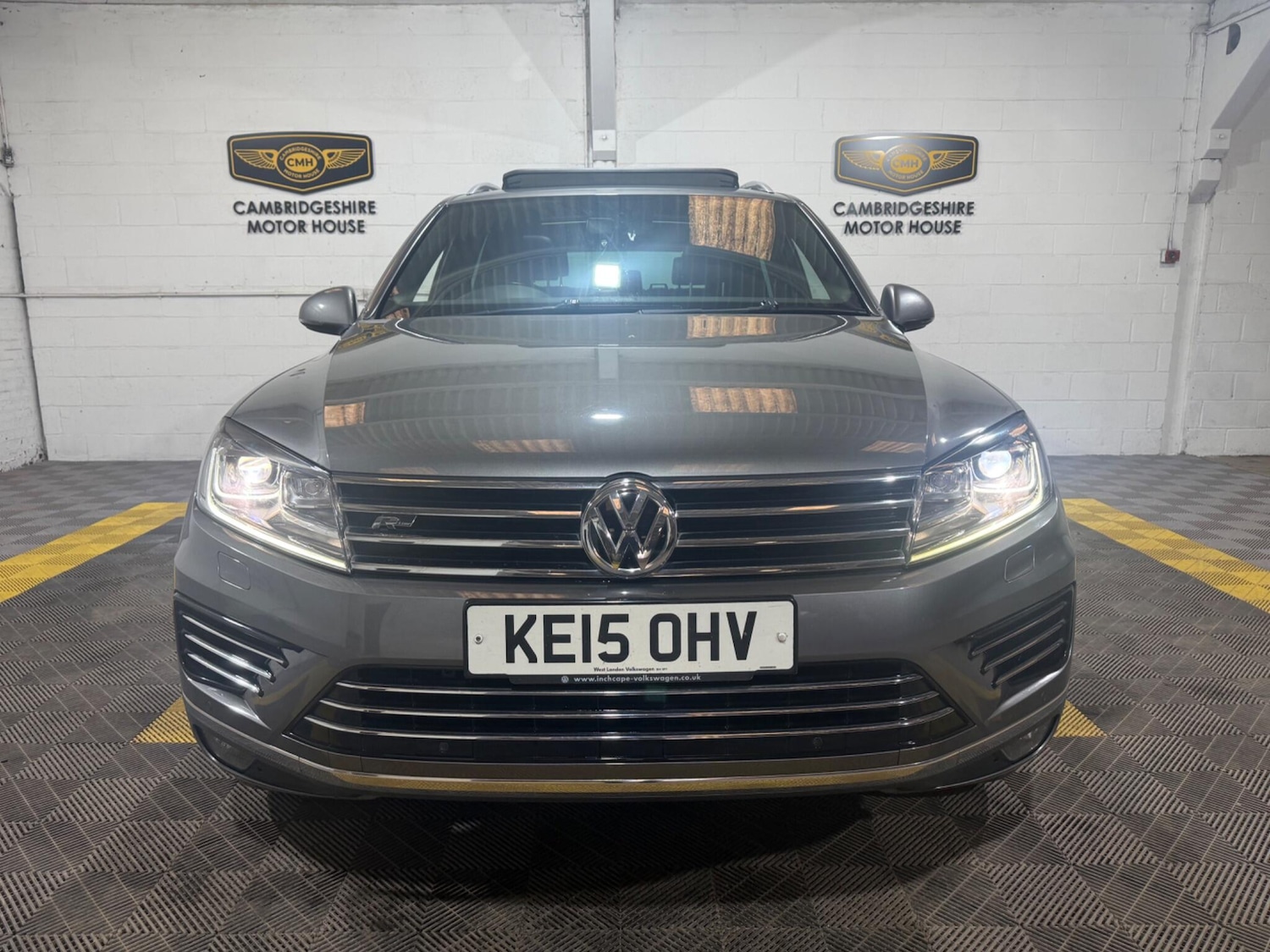 Used Volkswagen Touareg for sale - 78135569: Photo 6