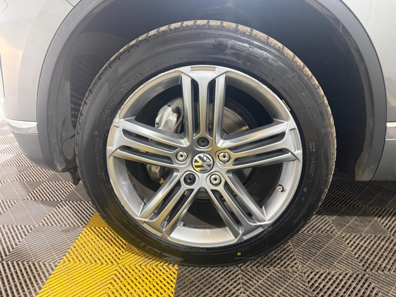 Used Volkswagen Touareg for sale - 78135569: Photo 62