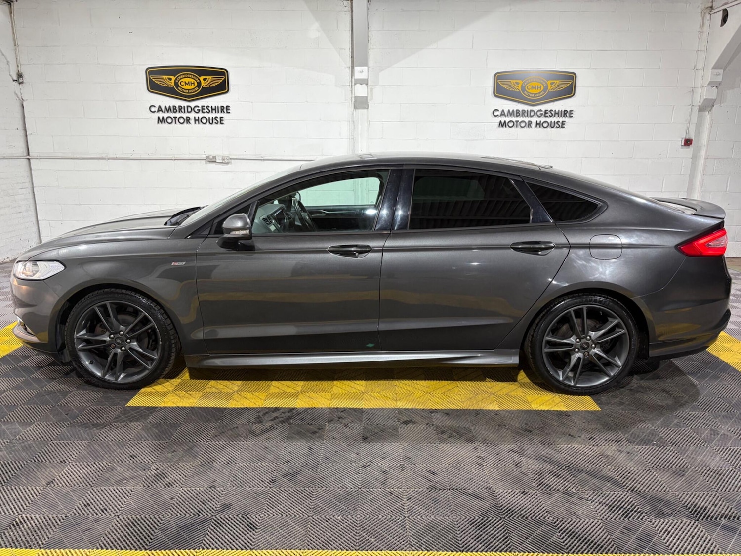 Used Ford Mondeo 2017 for sale - 77091787: Photo 16