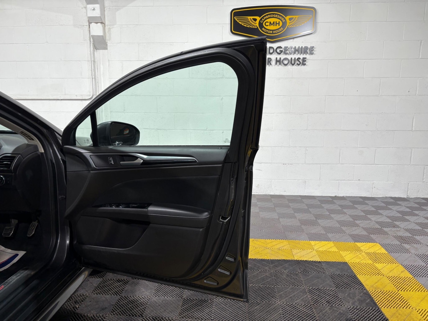 Used Ford Mondeo 2017 for sale - 77091787: Photo 40