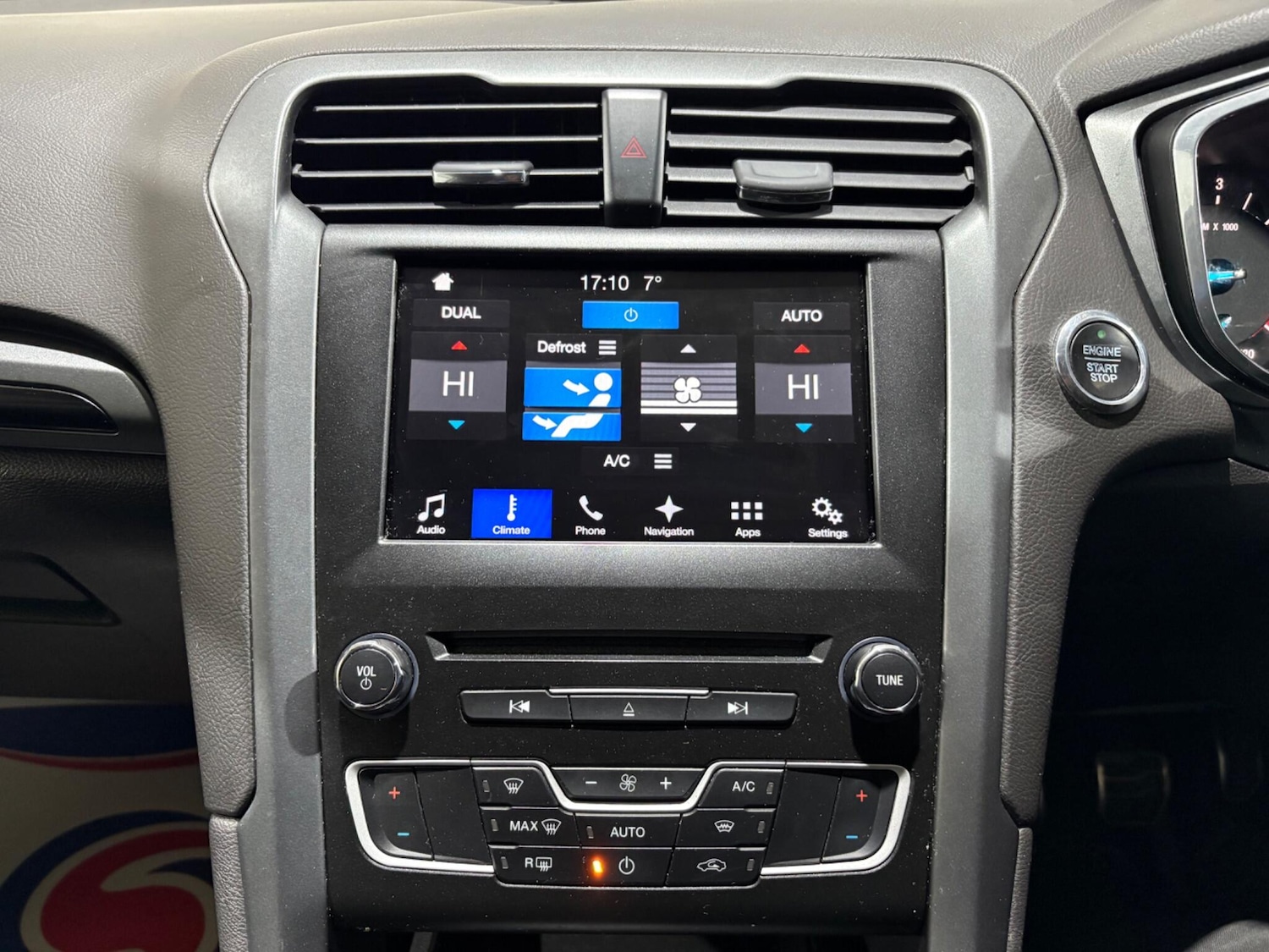 Used Ford Mondeo 2017 for sale - 77091787: Photo 62