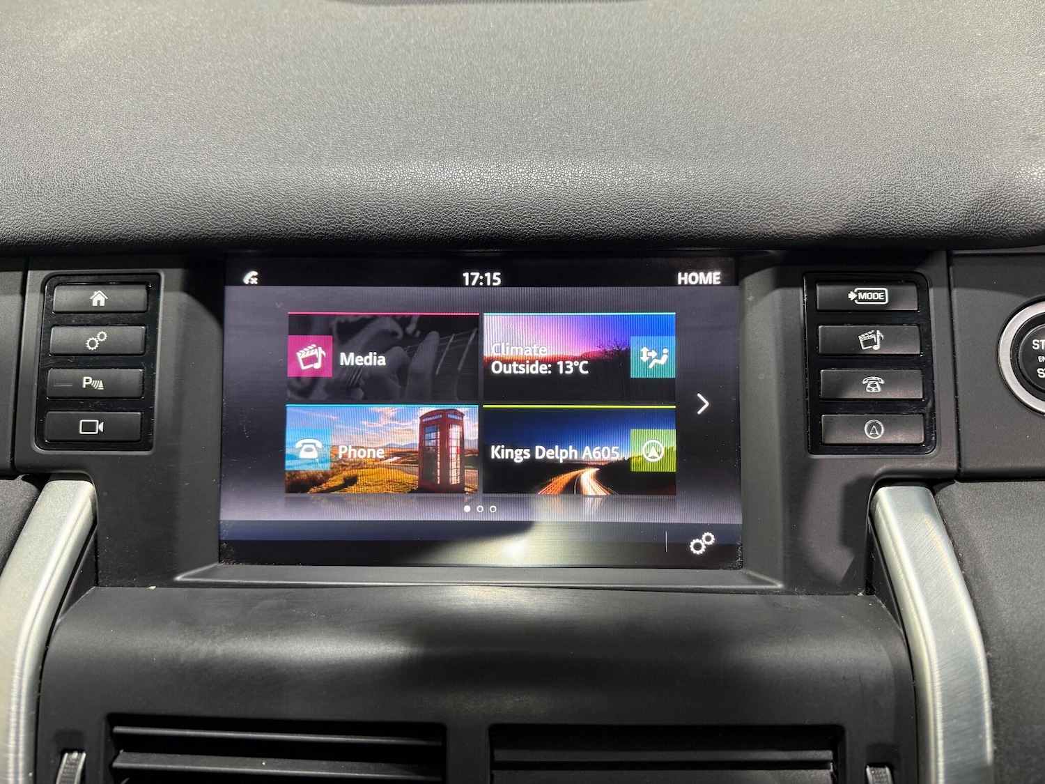 Used Land Rover Discovery Sport 2018 for sale - 74622652: Photo 24