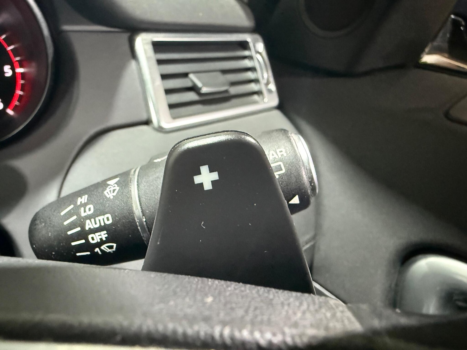 Used Land Rover Discovery Sport 2018 for sale - 74622652: Photo 33