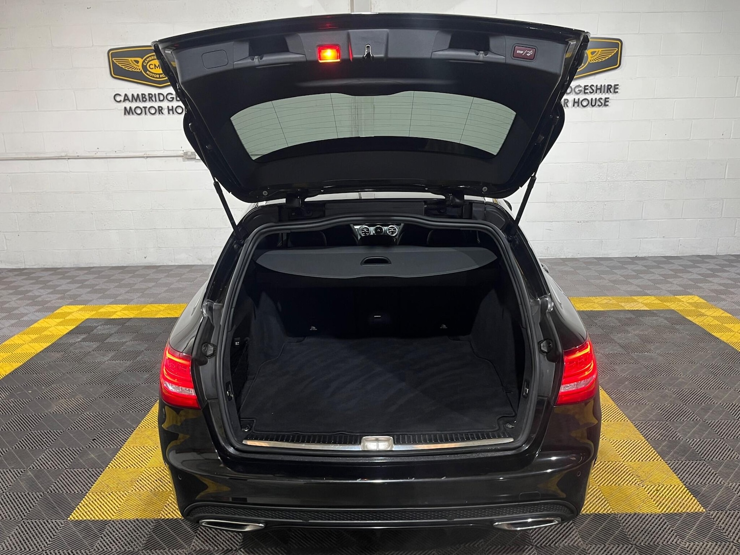 Used Mercedes-Benz C Class 2018 for sale - 77084407: Photo 12