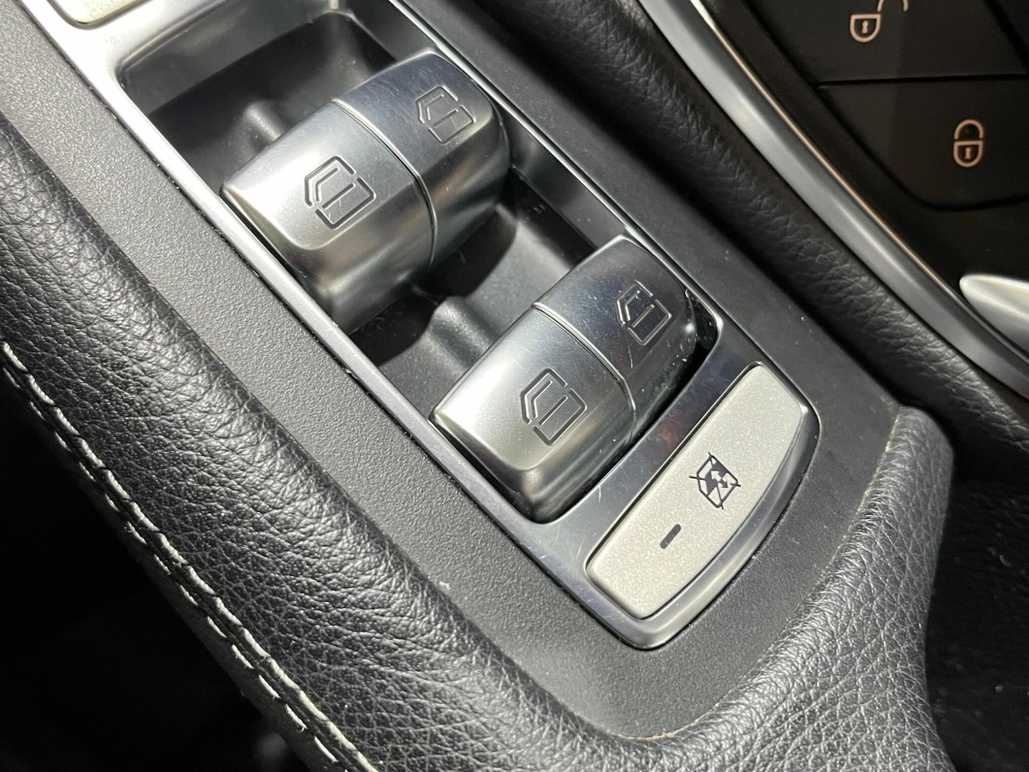 Used Mercedes-Benz C Class 2018 for sale - 77084407: Photo 26