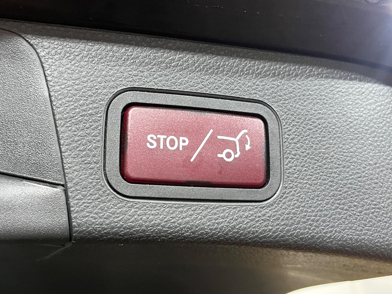 Used Mercedes-Benz C Class 2018 for sale - 77084407: Photo 61