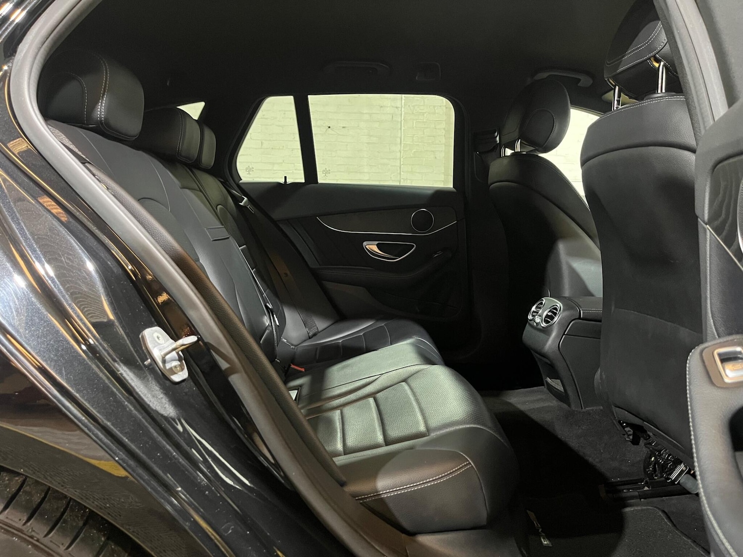 Used Mercedes-Benz C Class 2018 for sale - 77084407: Photo 64