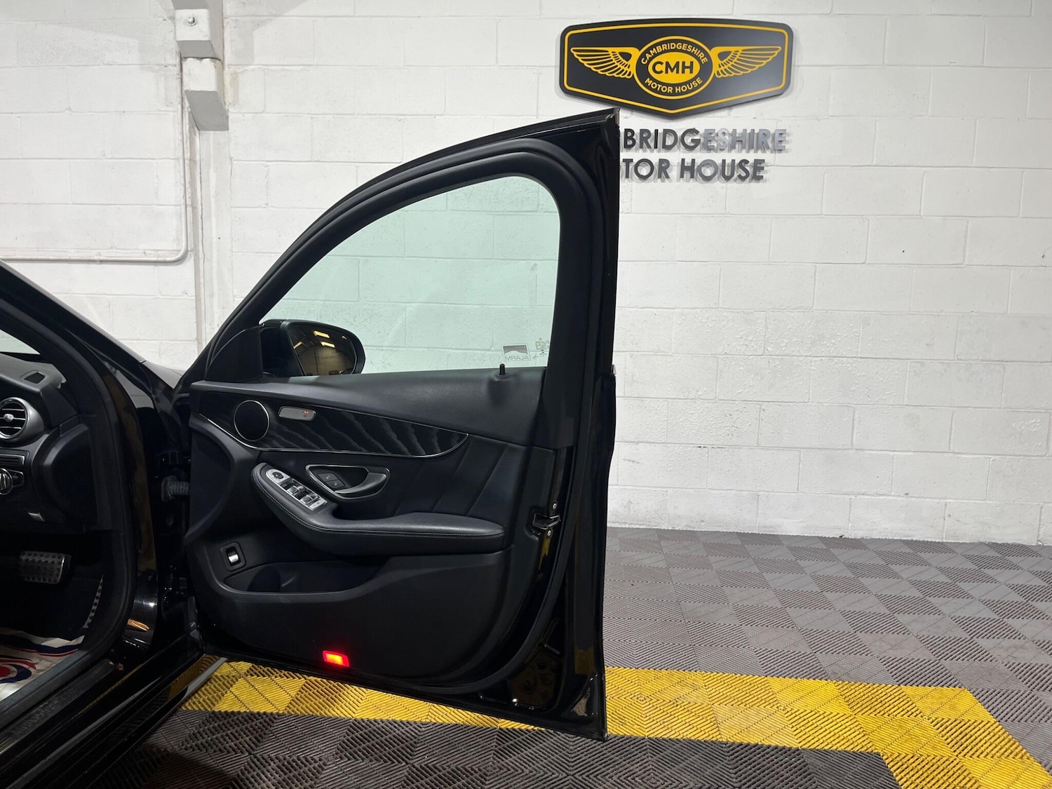 Used Mercedes-Benz C Class 2018 for sale - 77084407: Photo 85