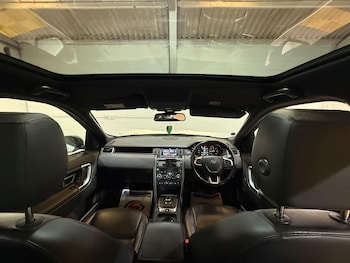 Used Land Rover Discovery Sport 2019 for sale - 78318350: Photo