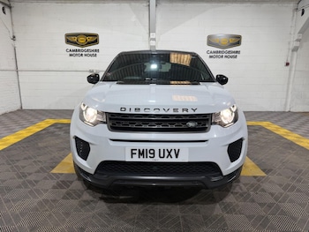 Used Land Rover Discovery Sport 2019 for sale - 78318350: Photo