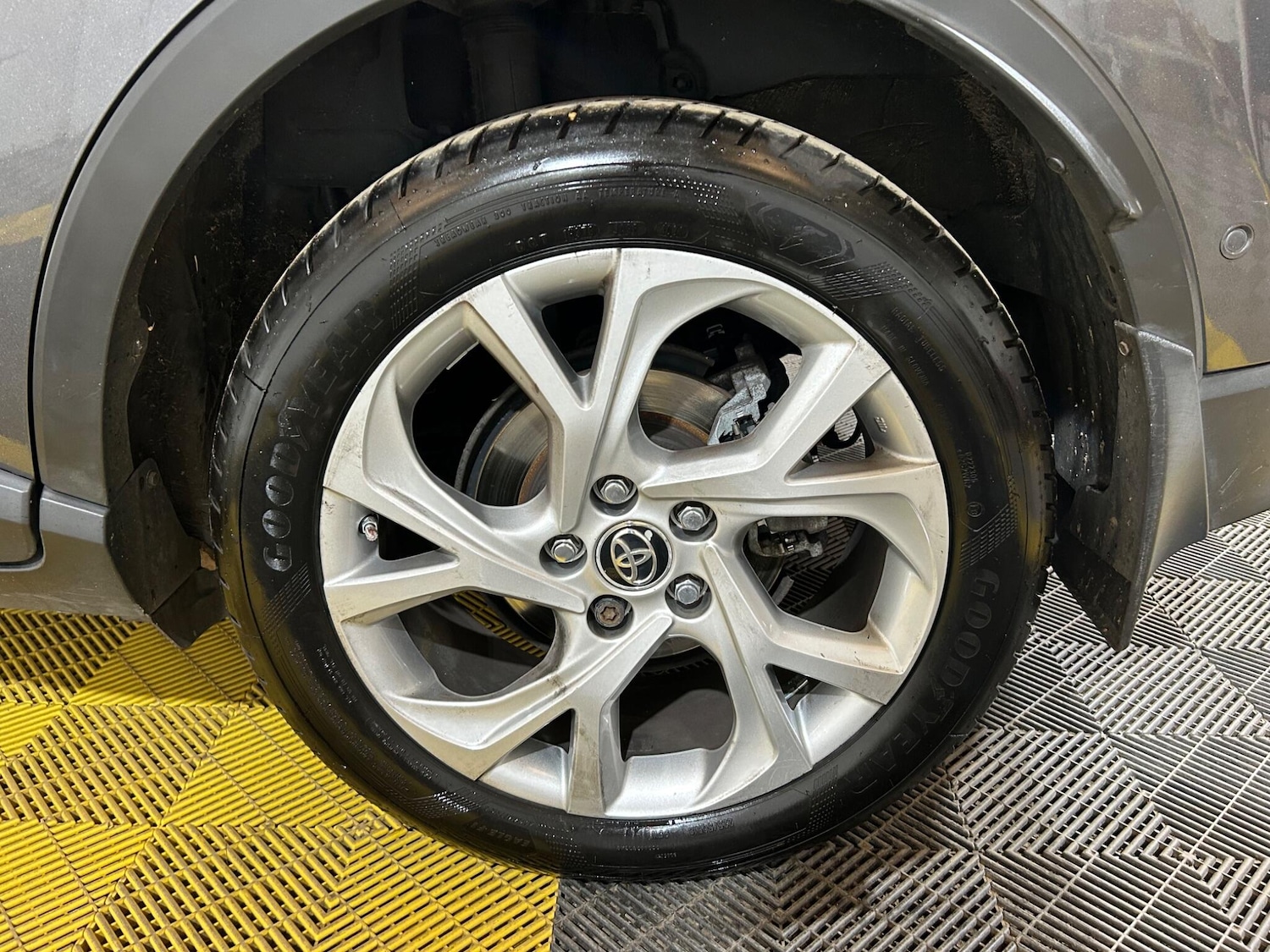 Vehicle 19