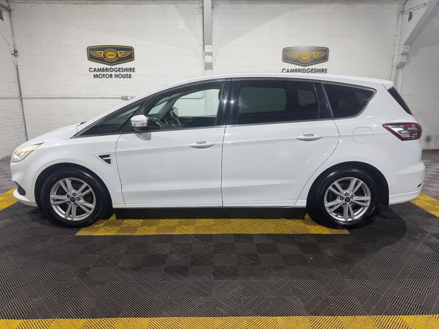 Used Ford S-Max 2017 for sale - 77468590: Photo 19