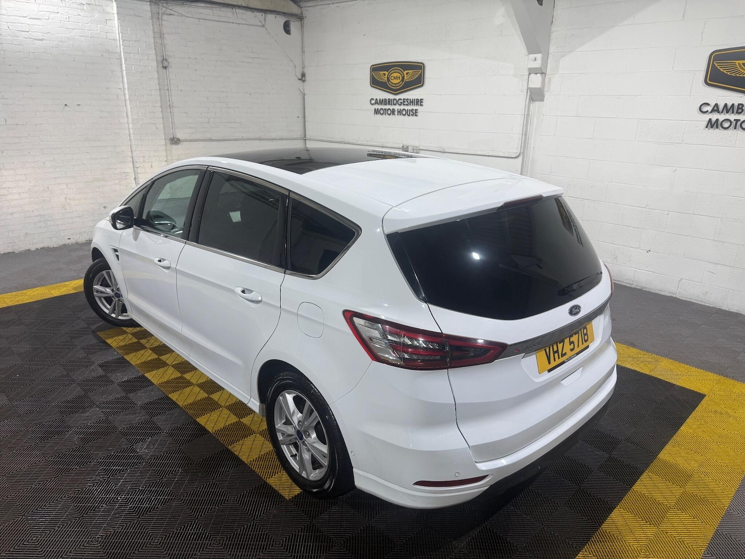 Used Ford S-Max 2017 for sale - 77468590: Photo 30