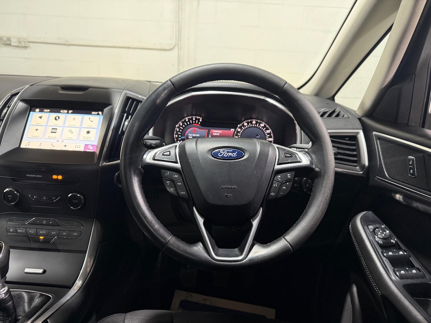 Used Ford S-Max 2017 for sale - 77468590: Photo 42