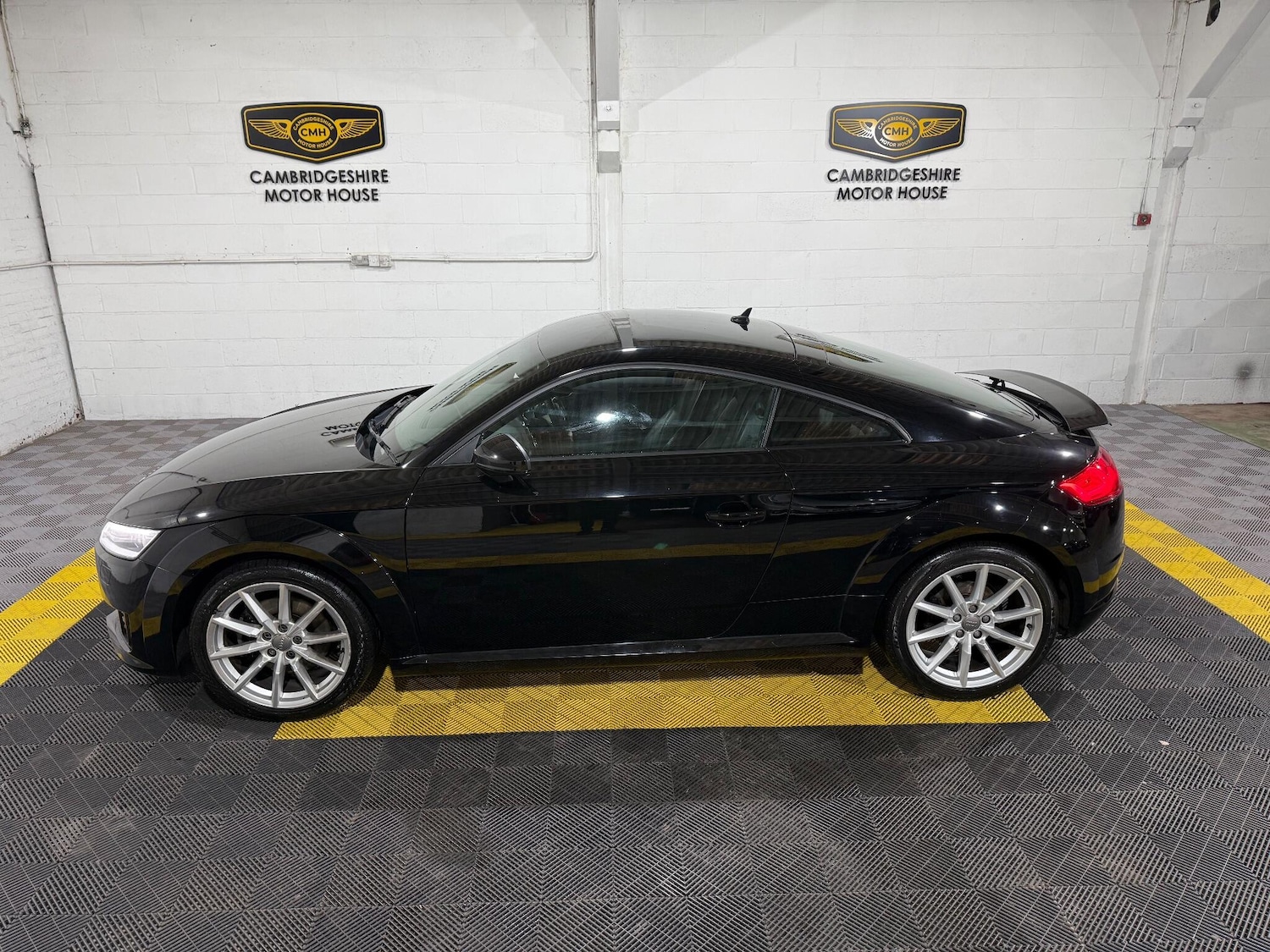 Used Audi TT 2018 for sale - 76539083: Photo 23