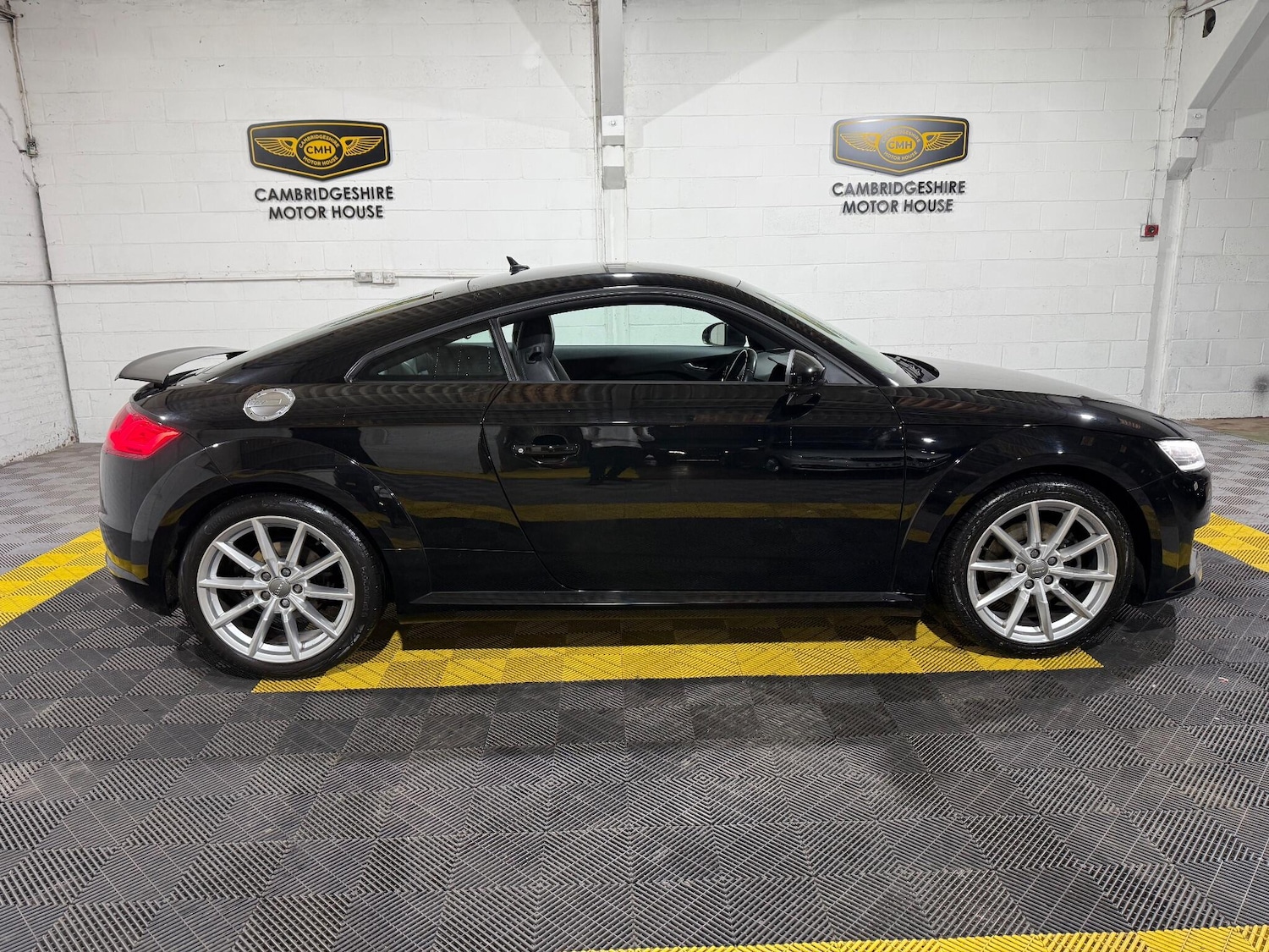 Used Audi TT 2018 for sale - 76539083: Photo 24