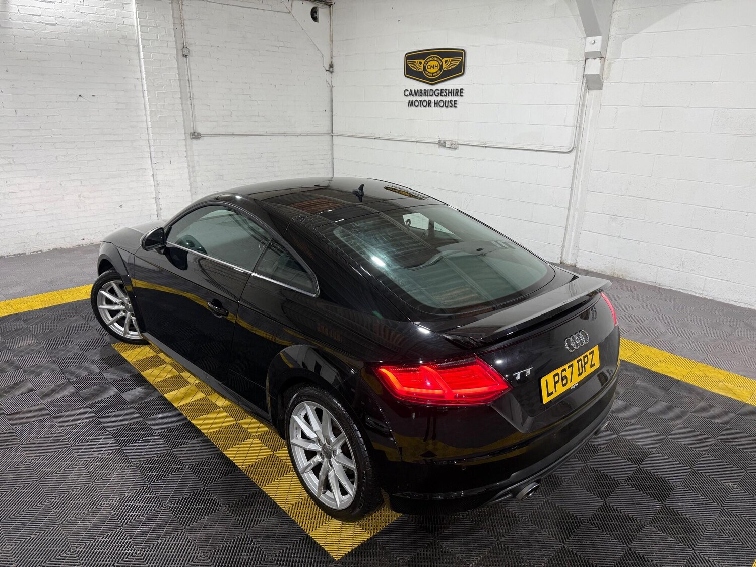Used Audi TT 2018 for sale - 76539083: Photo 40