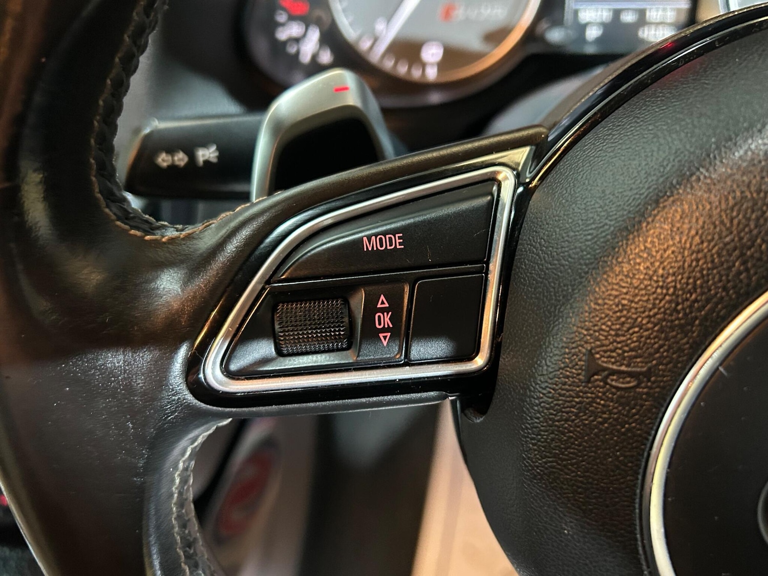 Used Audi SQ5 2014 for sale - 76326446: Photo 31