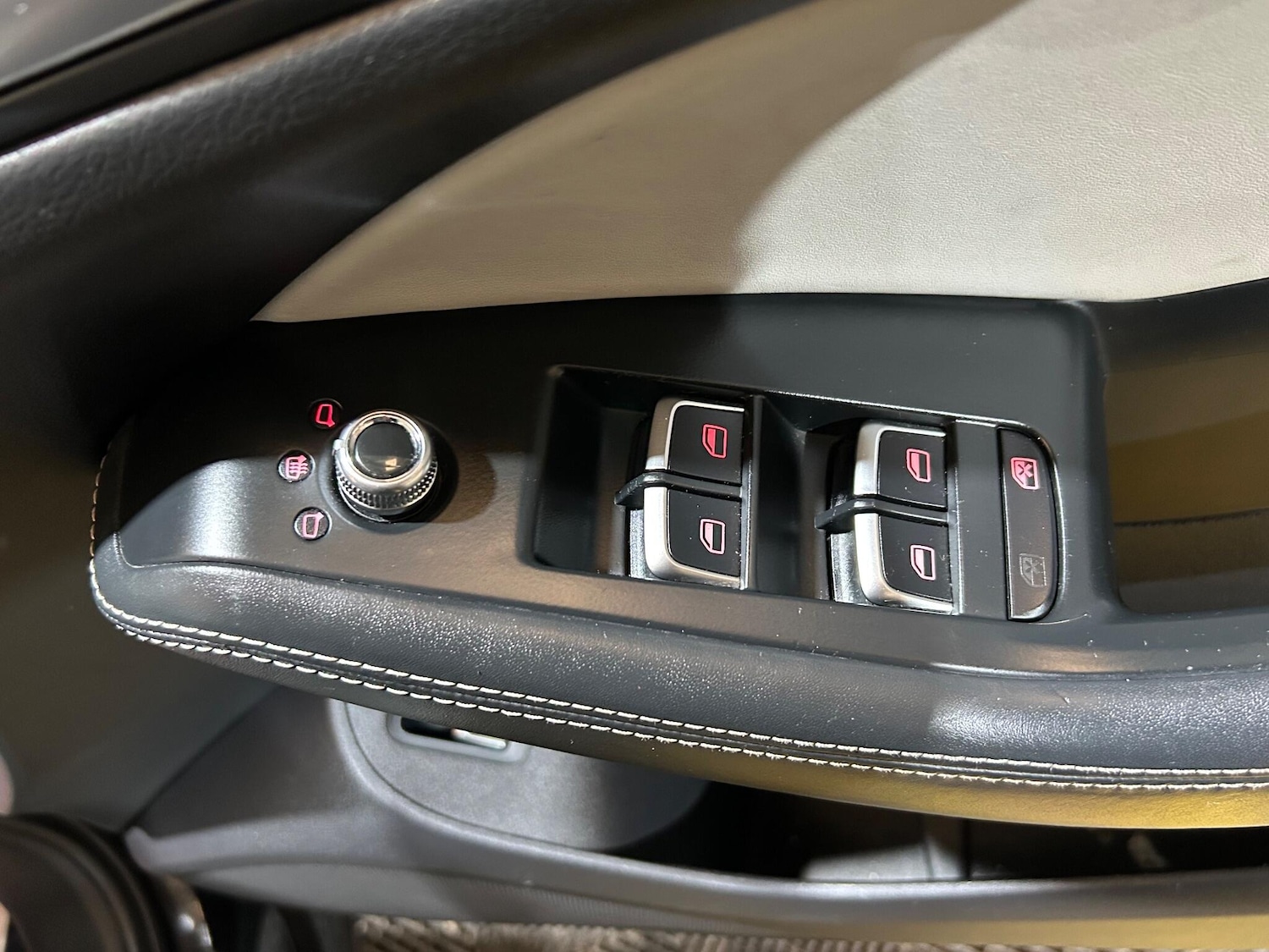 Used Audi SQ5 2014 for sale - 76326446: Photo 38