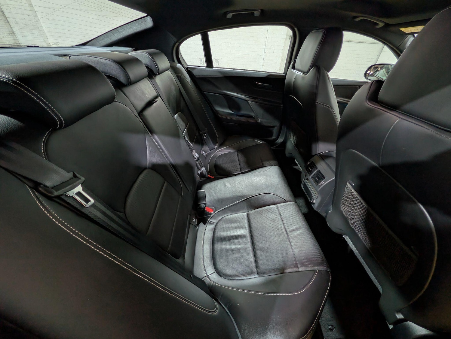 Used Jaguar XE 2017 for sale - 77768532: Photo 17