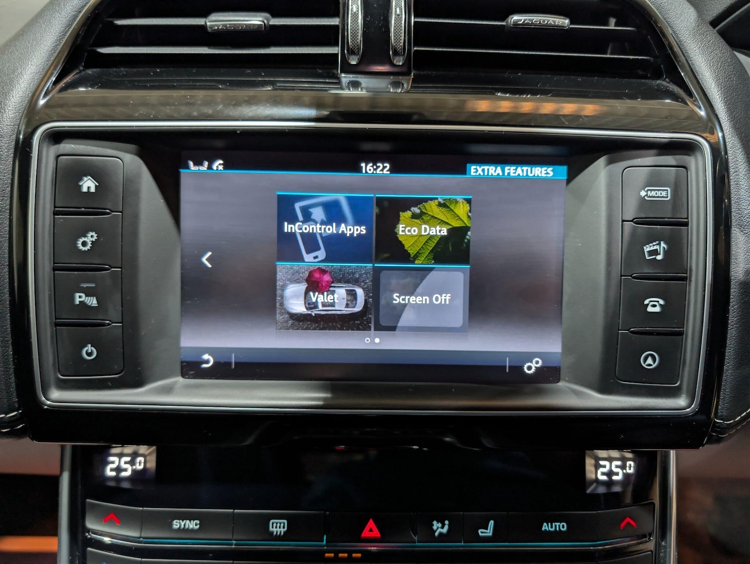 Used Jaguar XE 2017 for sale - 77768532: Photo 52