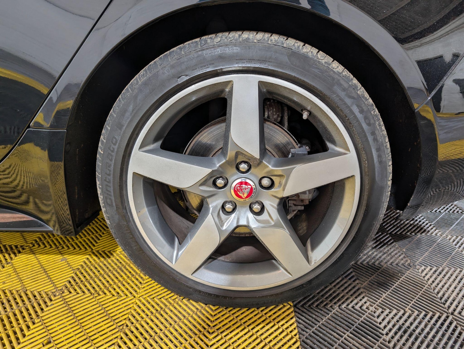 Used Jaguar XE 2017 for sale - 77768532: Photo 68