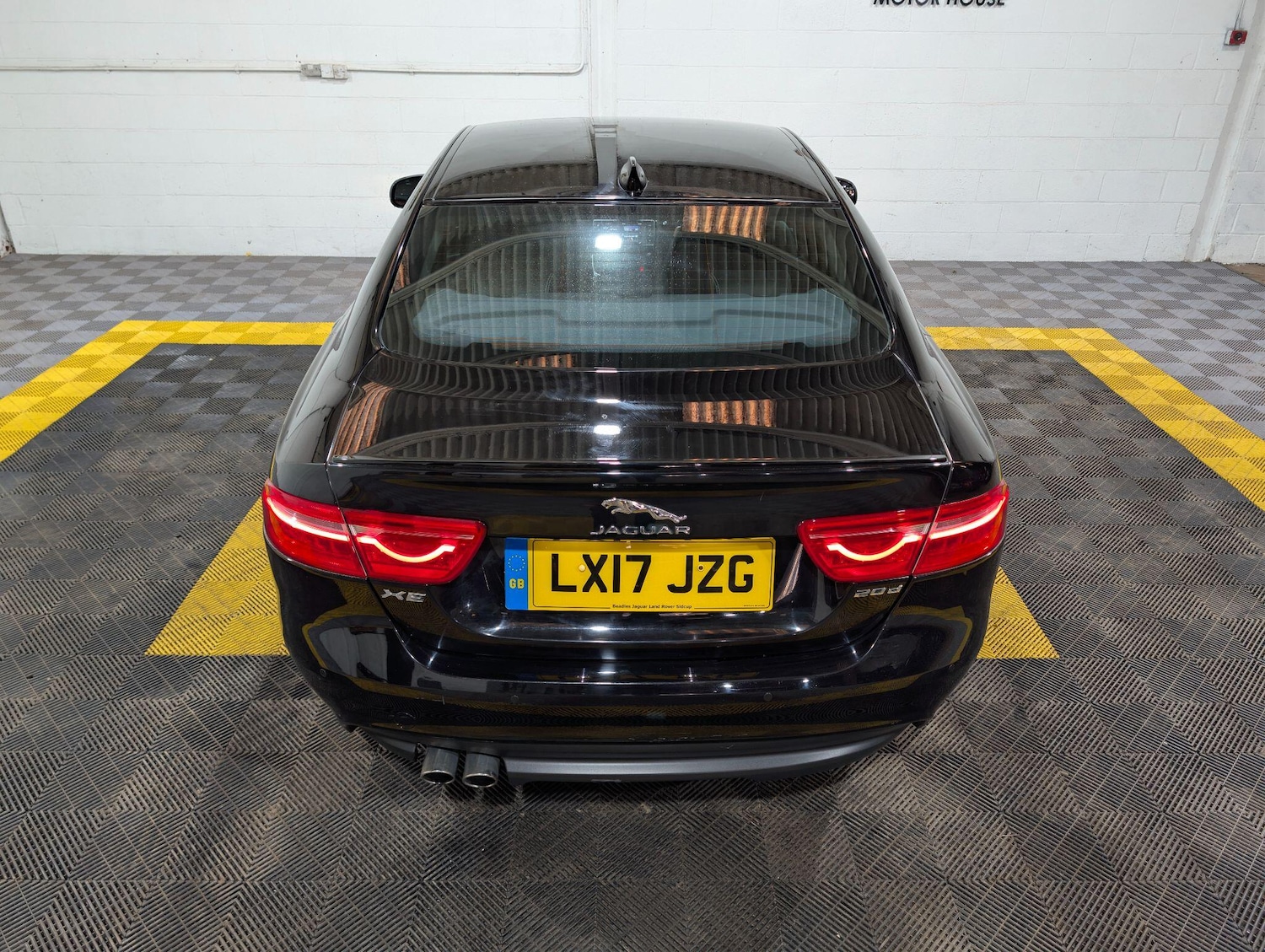 Used Jaguar XE 2017 for sale - 77768532: Photo 76