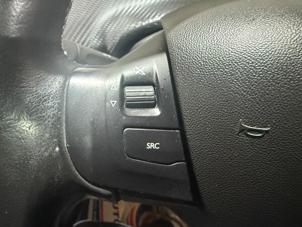 Used Peugeot 2008 2018 for sale - 76179658: Photo 27