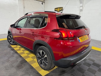Used Peugeot 2008 2018 for sale - 76179658: Photo 2