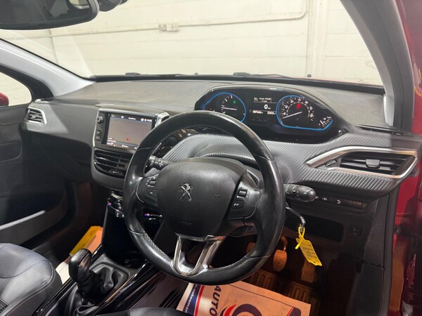 Used Peugeot 2008 2018 for sale - 76179658: Photo 32
