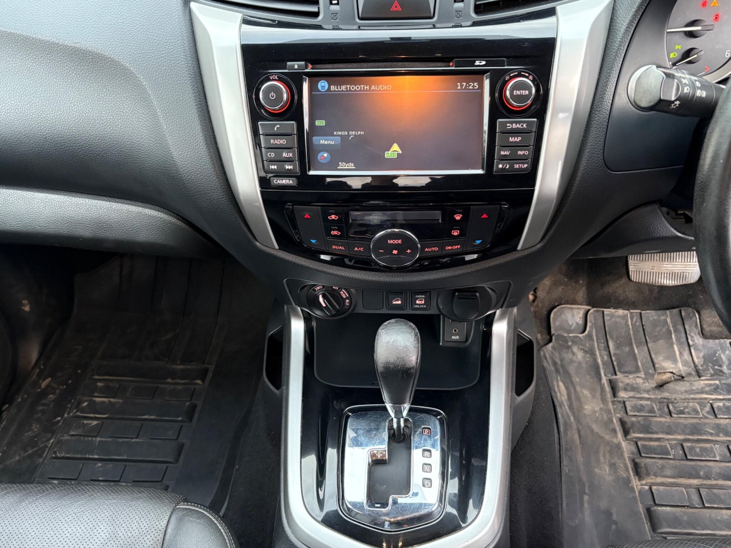 Used Nissan Navara 2018 for sale - 76306689: Photo 6