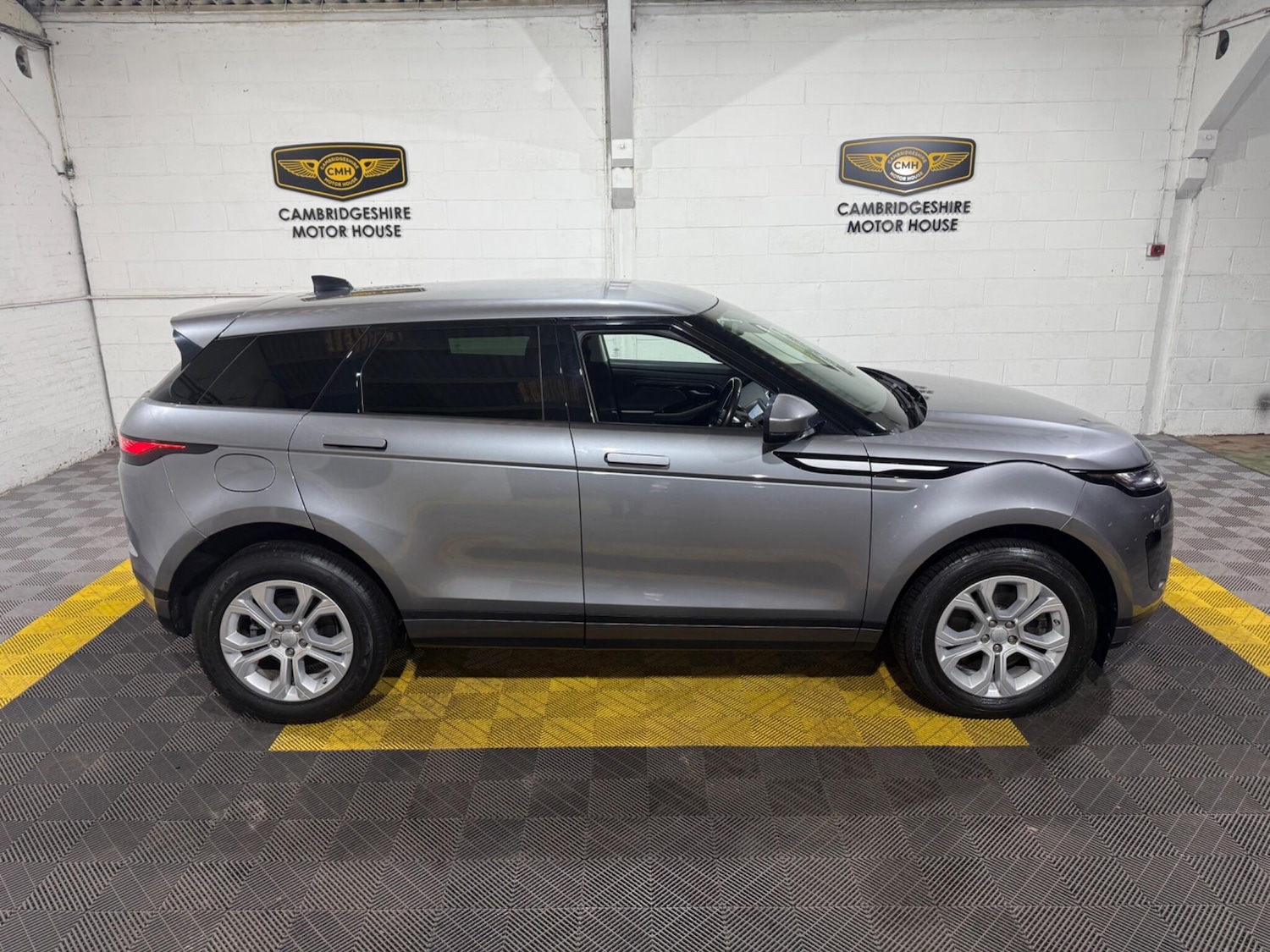 Used Land Rover Range Rover Evoque 2019 for sale - 77320201: Photo 41
