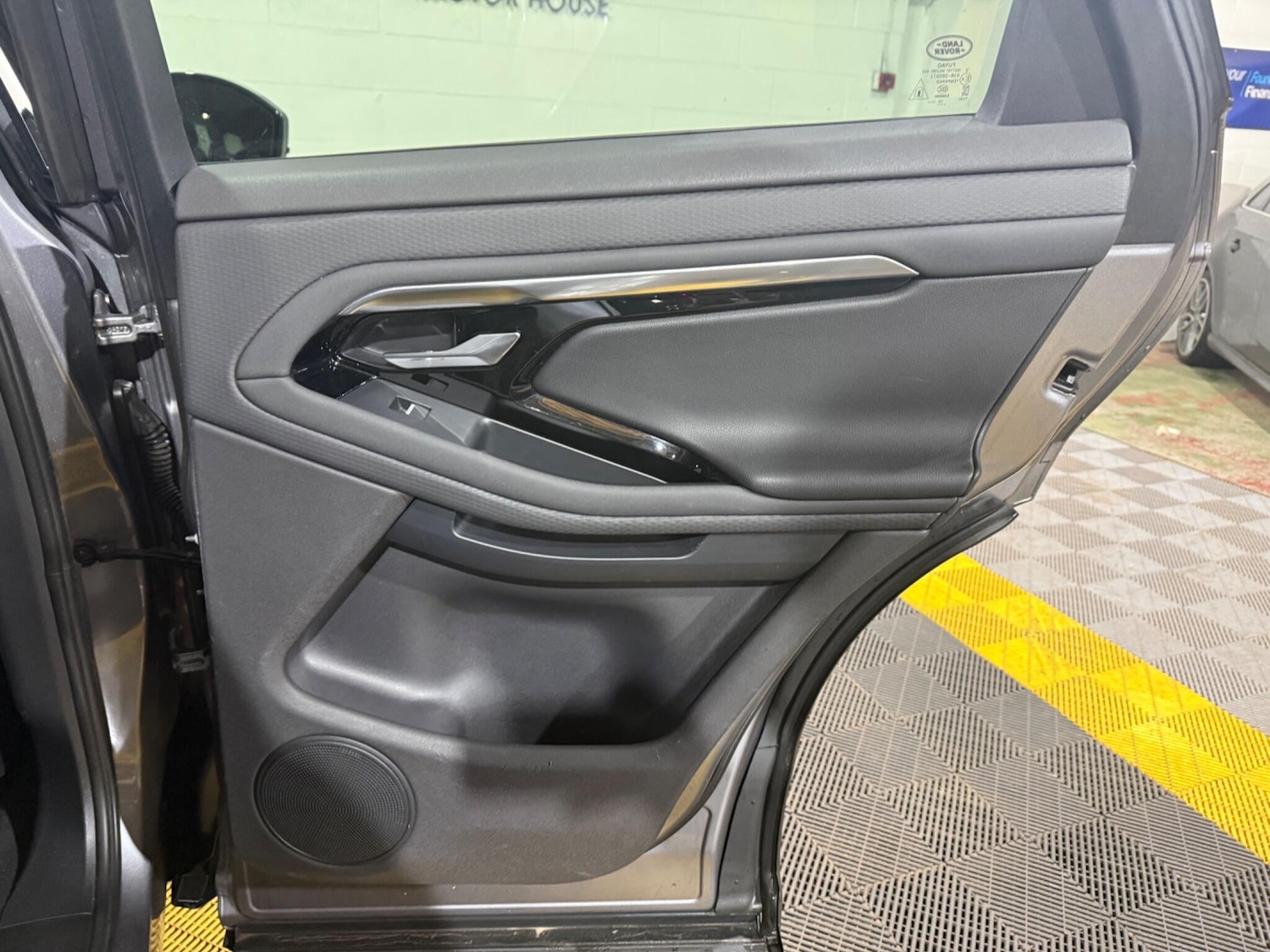 Used Land Rover Range Rover Evoque 2019 for sale - 77320201: Photo 43