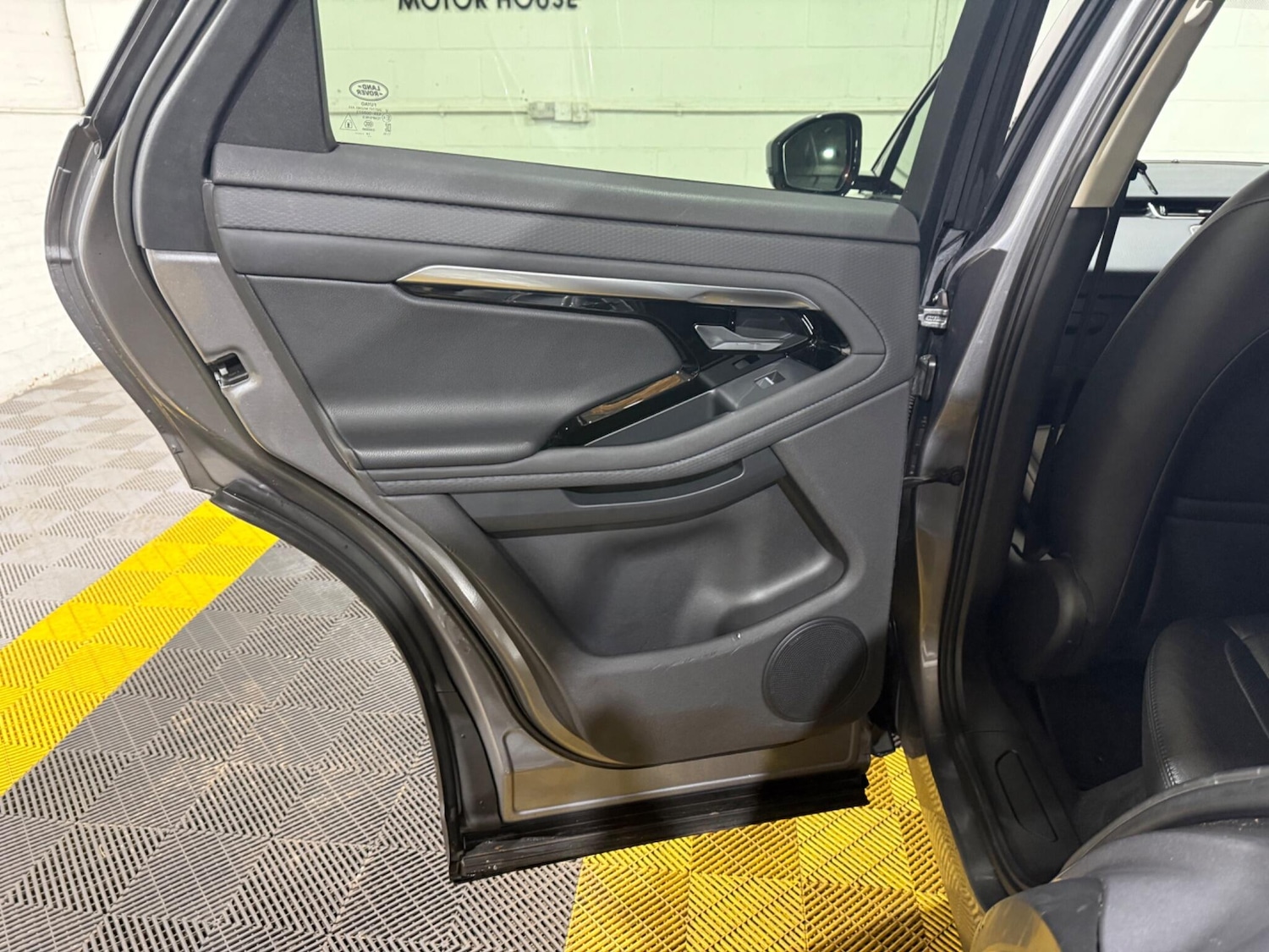 Used Land Rover Range Rover Evoque 2019 for sale - 77320201: Photo 48