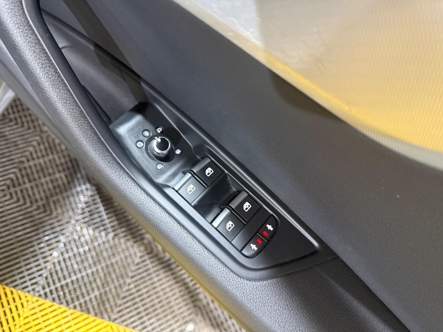 Used Audi A4 Avant 2019 for sale - 76667120: Photo 44