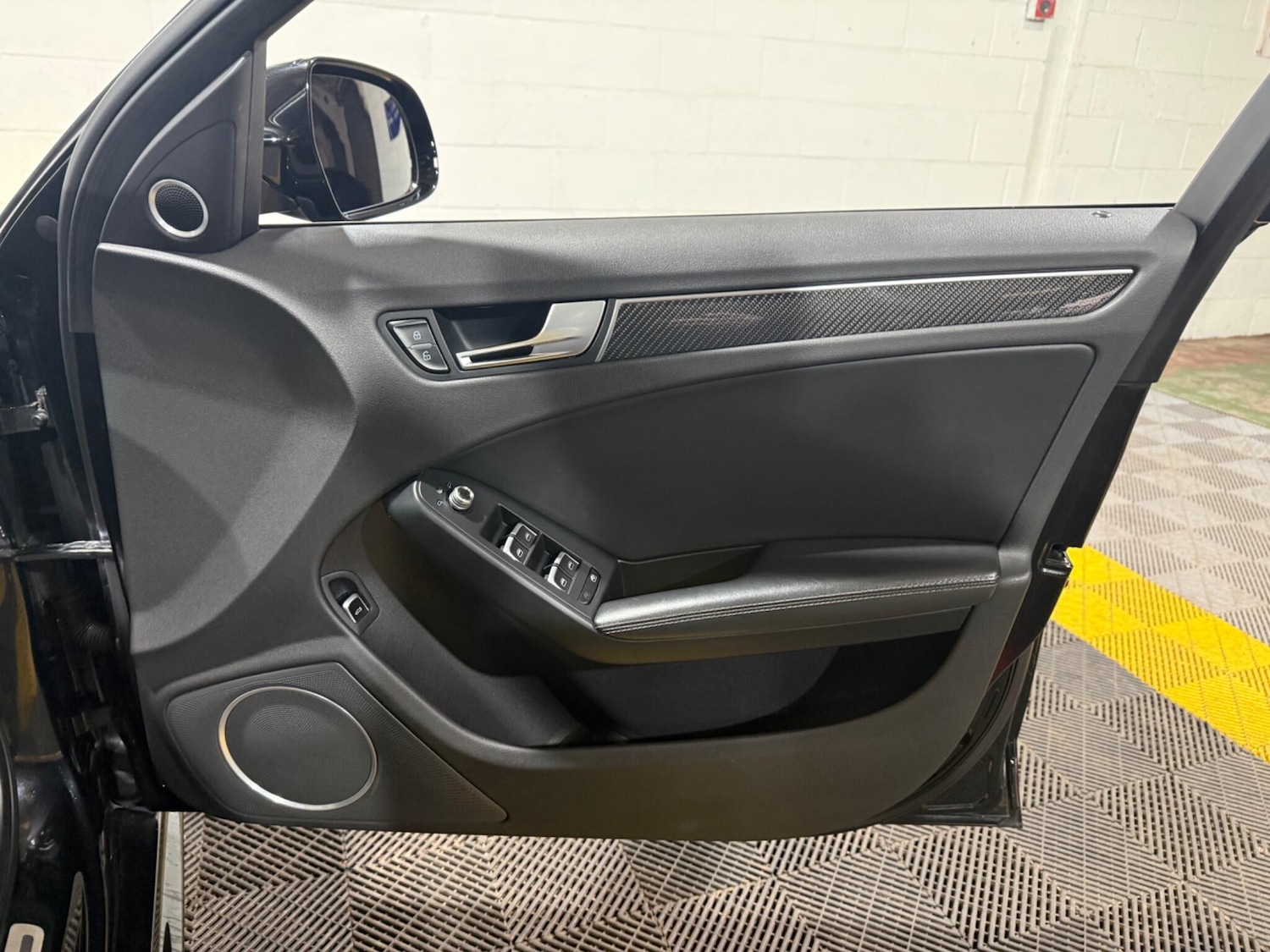 Used Audi RS4 2013 for sale - 77267351: Photo 39