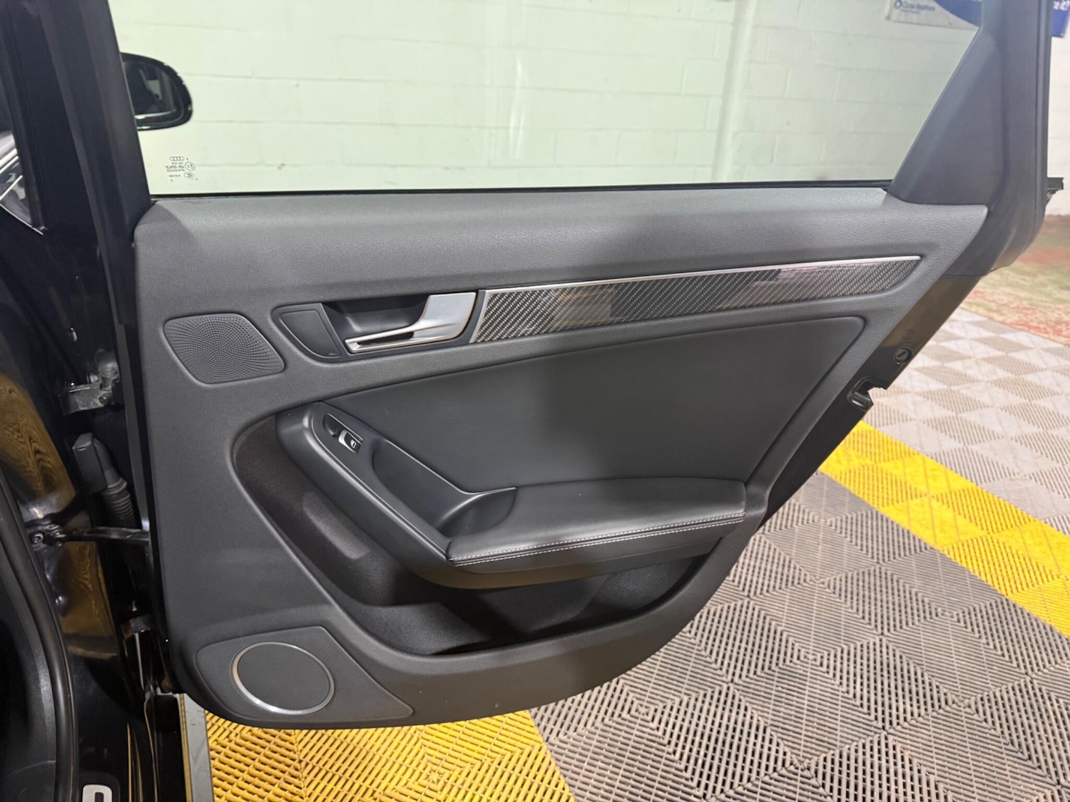 Used Audi RS4 2013 for sale - 77267351: Photo 46