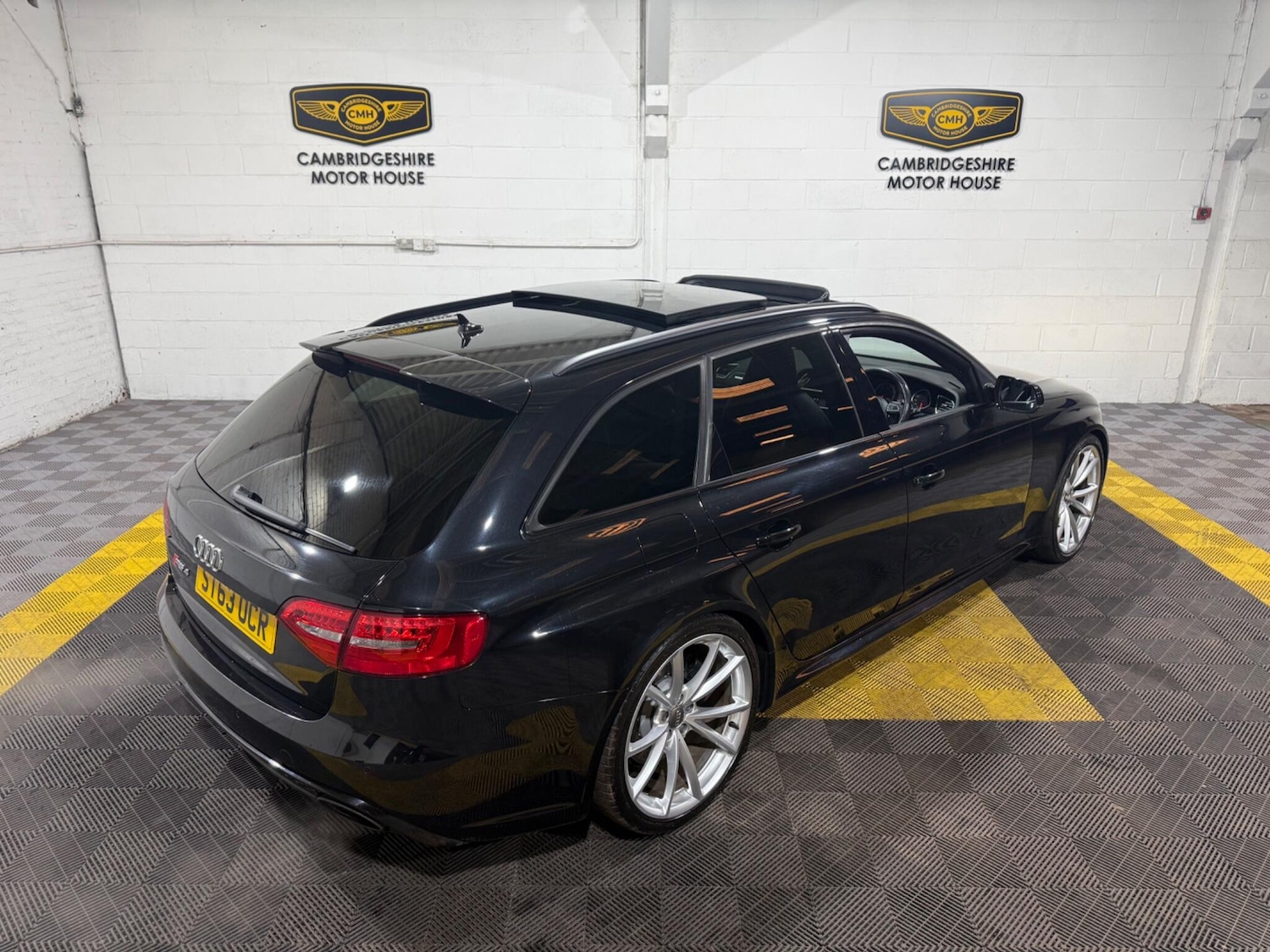 Used Audi RS4 2013 for sale - 77267351: Photo 5