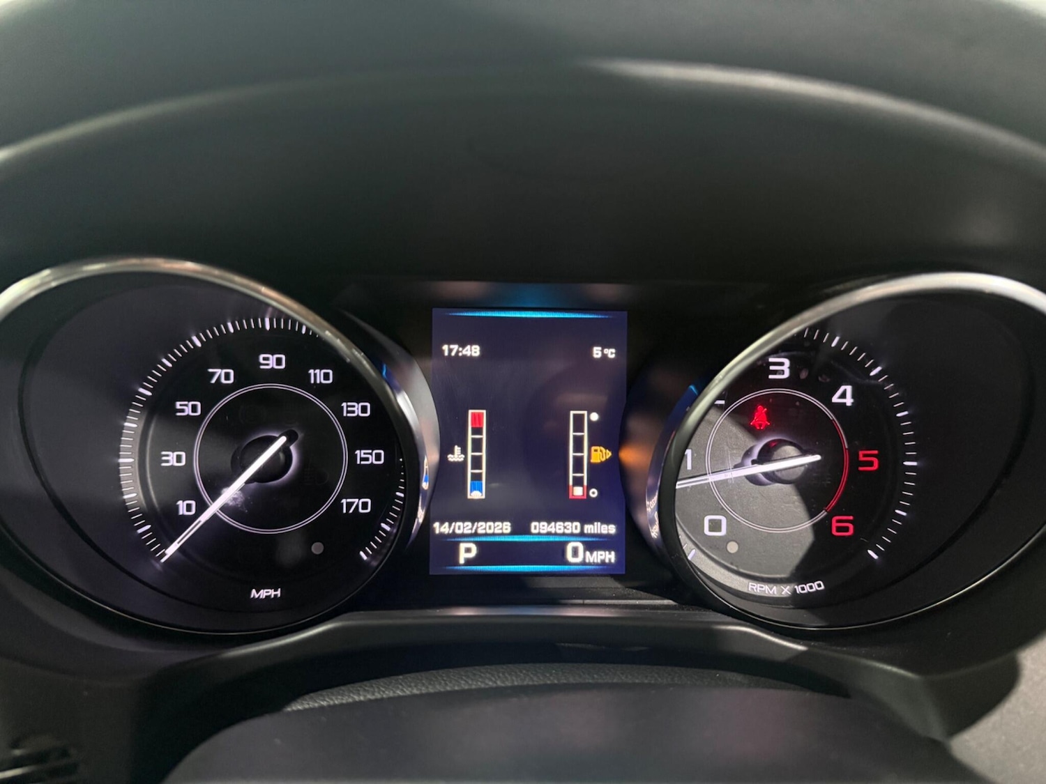 Used Jaguar XE 2016 for sale - 77574196: Photo 22