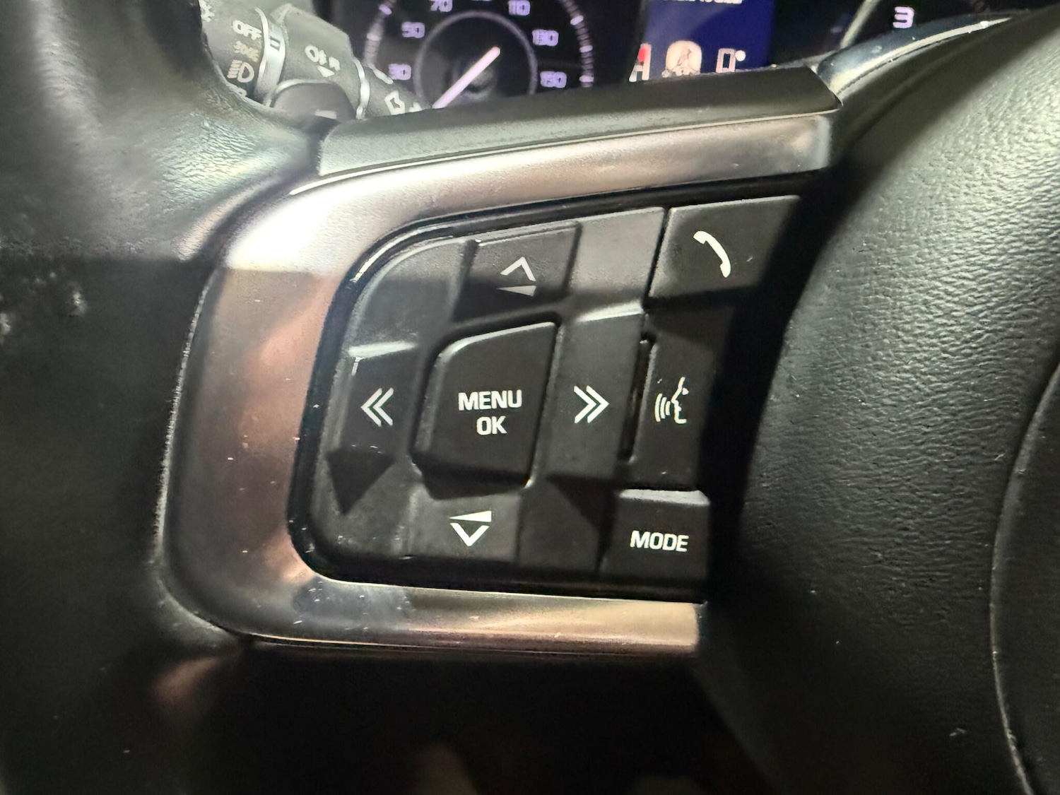 Used Jaguar XE 2016 for sale - 77574196: Photo 26