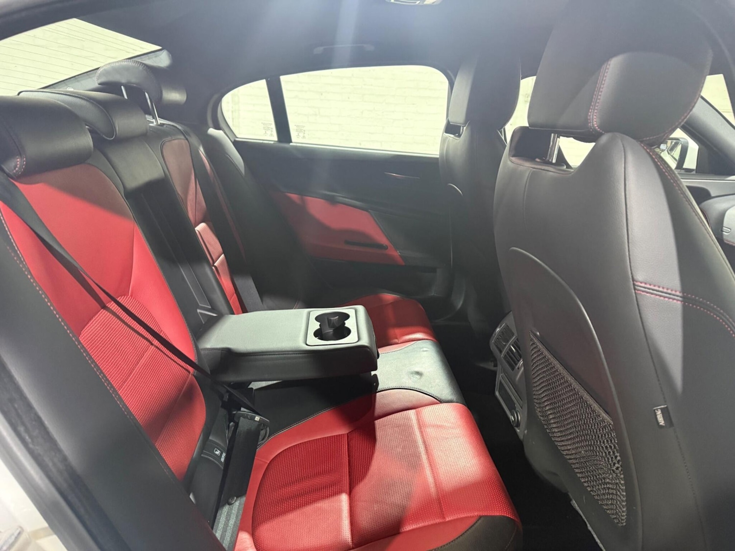 Used Jaguar XE 2016 for sale - 77574196: Photo 41