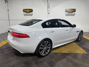 Used Jaguar XE 2016 for sale - 77574196: Photo