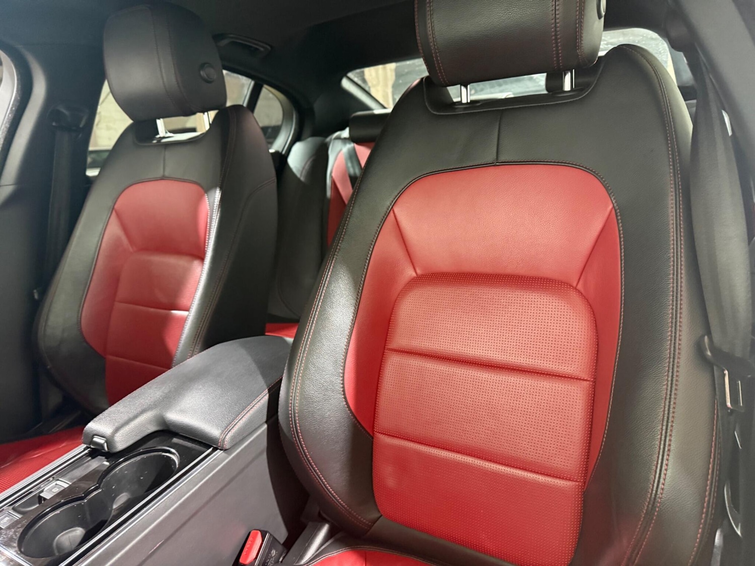 Used Jaguar XE 2016 for sale - 77574196: Photo 52